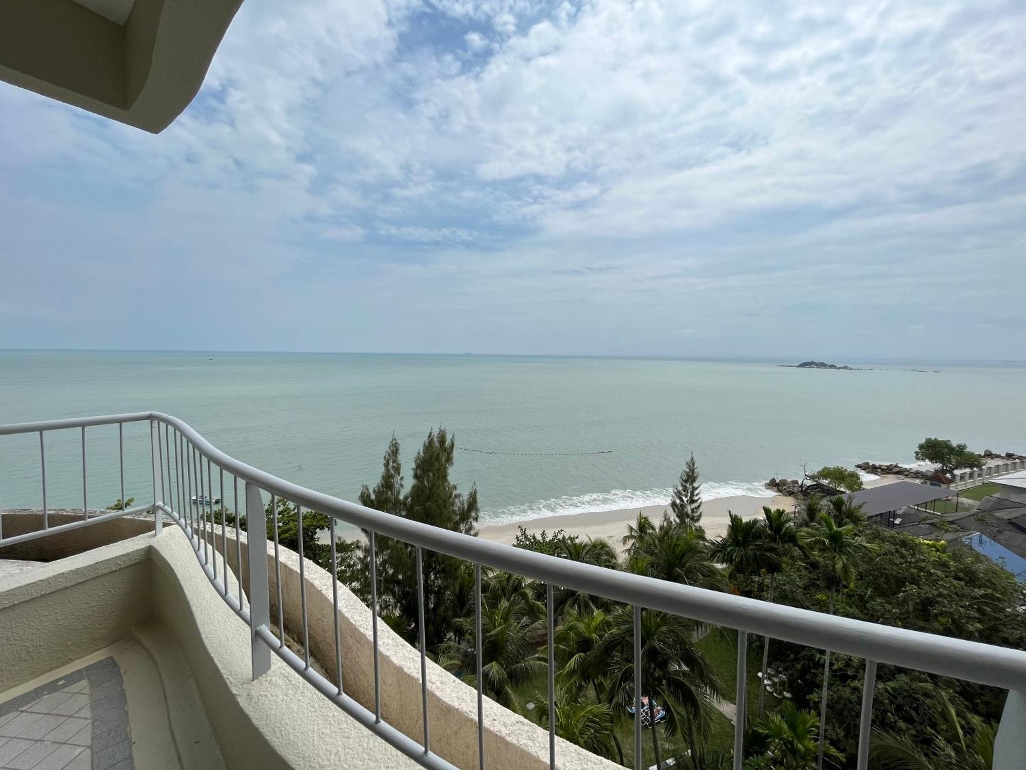 Paradise By The Sea In Penang By Veron At Rainbow Paradise ทานจุงบุงาห์ ภายนอก รูปภาพ