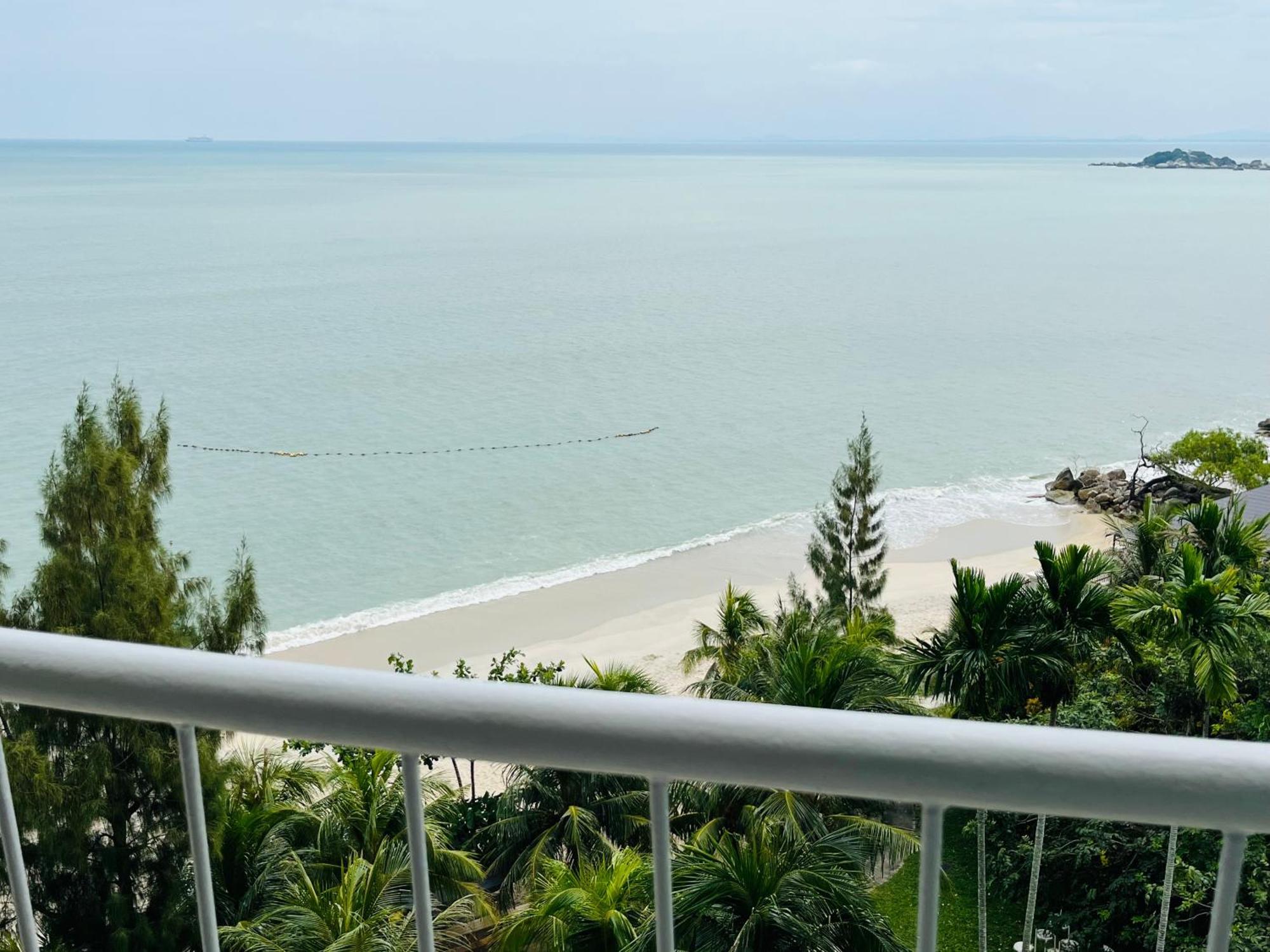 Paradise By The Sea In Penang By Veron At Rainbow Paradise ทานจุงบุงาห์ ภายนอก รูปภาพ